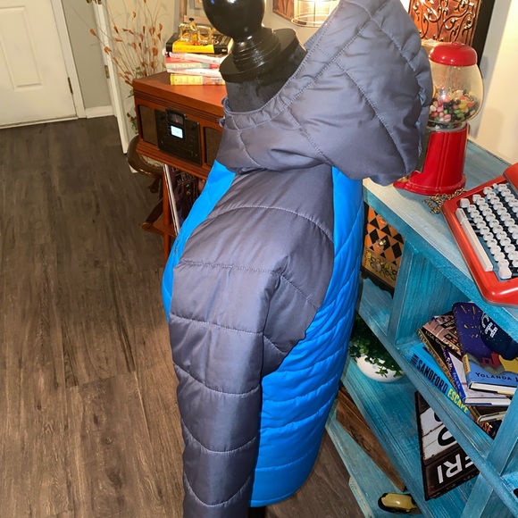 Columbia Coat - Picture 3 of 6